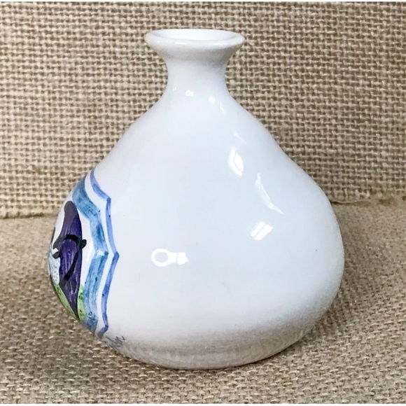 Art On Pottery Bud Vase Woman Parasol Field Eclectic Whimsical Cottage Core - Picture 3 of 9